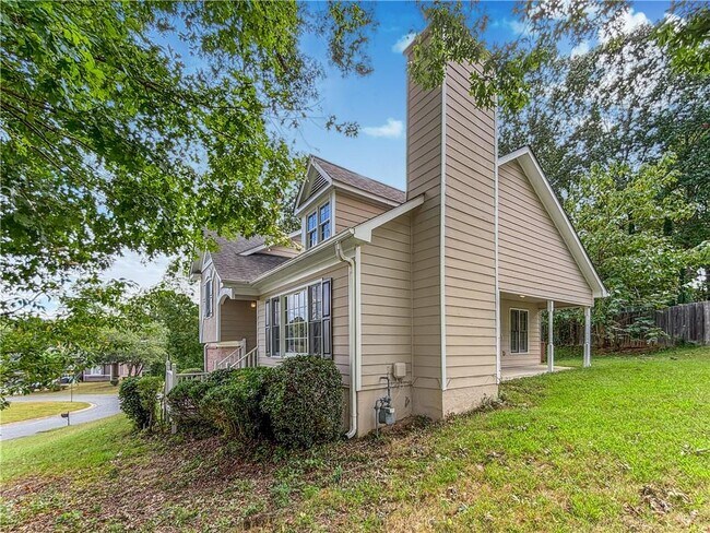 Building Photo - 6449 Ivey Chase SE