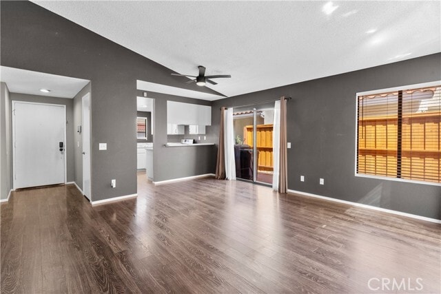 Building Photo - 162 Mistletoe Dr