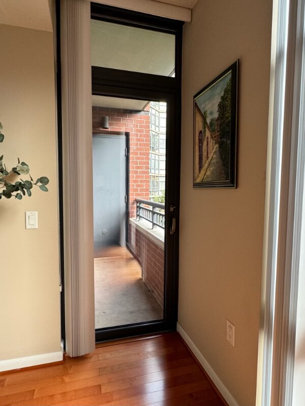 Building Photo - 1021 N Garfield St