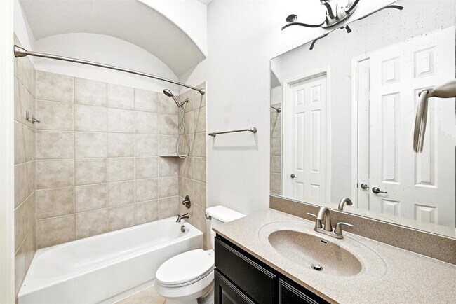 Building Photo - 1611 Rimstone Dr