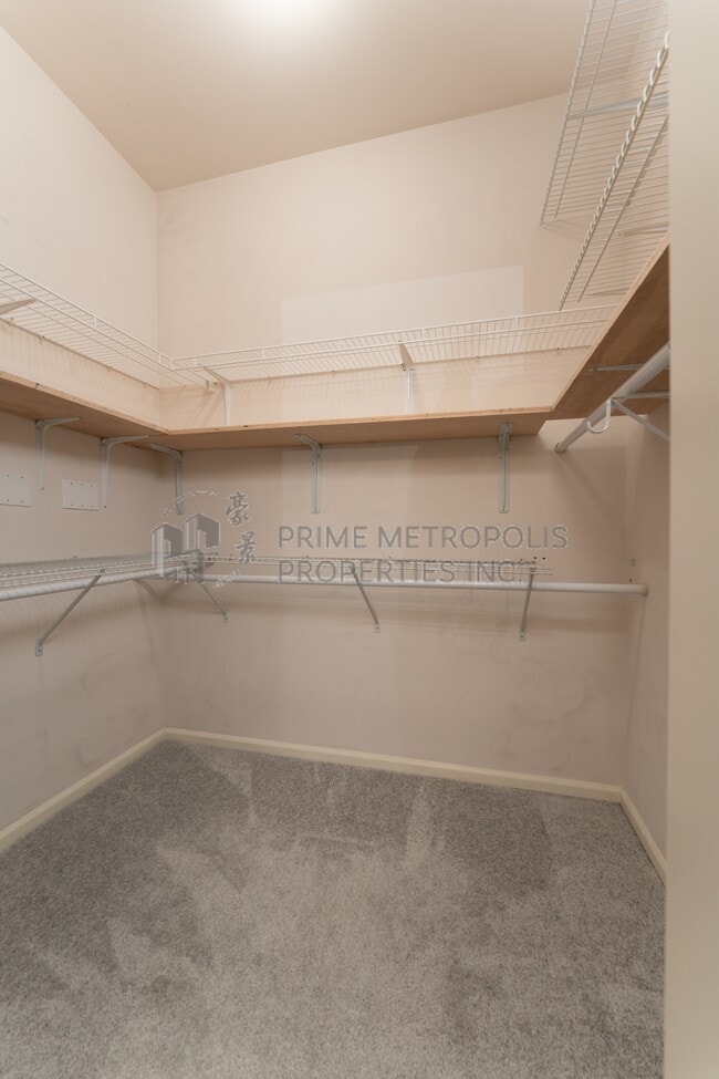 Building Photo - 21026 40th Pl S