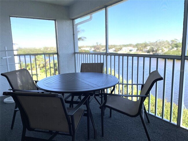 Building Photo - 1401 S McCall Rd