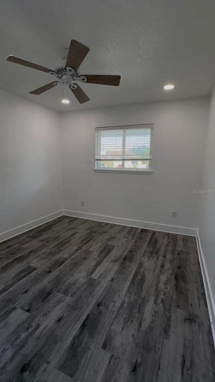 Building Photo - 516 Pigeon Cir