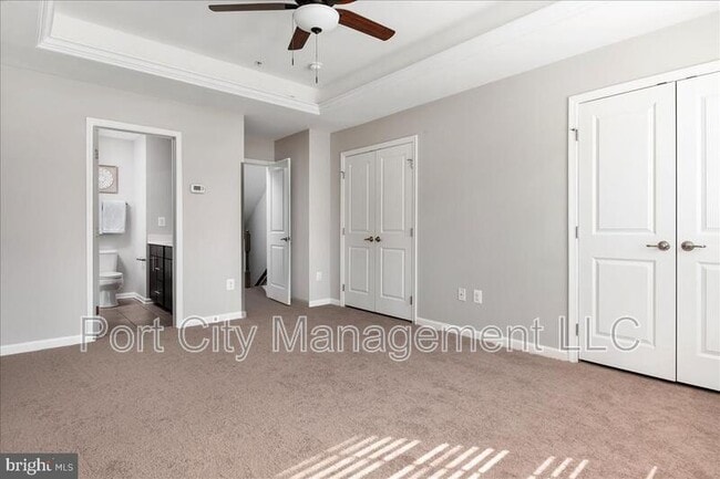 Building Photo - 854 S Macon St.