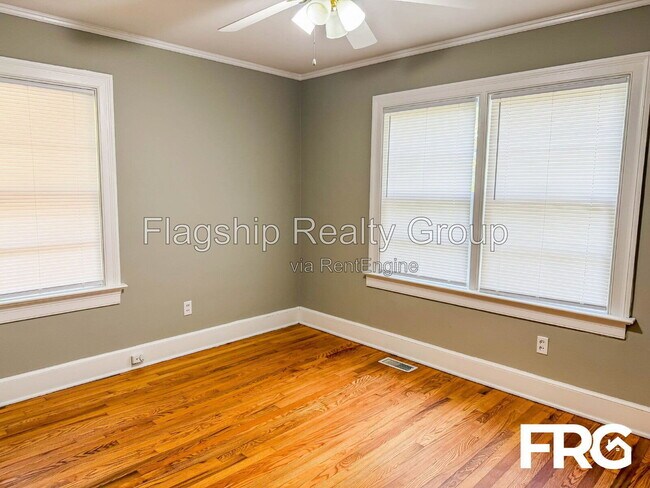 Building Photo - 613 Pittman St