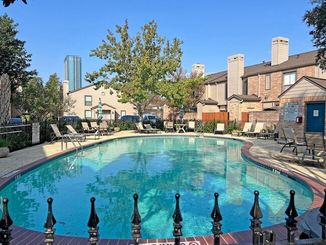 Building Photo - 1201 McDuffie St