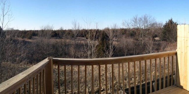 Building Photo - 1550 Legend Trail Dr