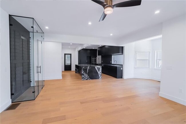 Building Photo - 4051 Annecy Dr SW