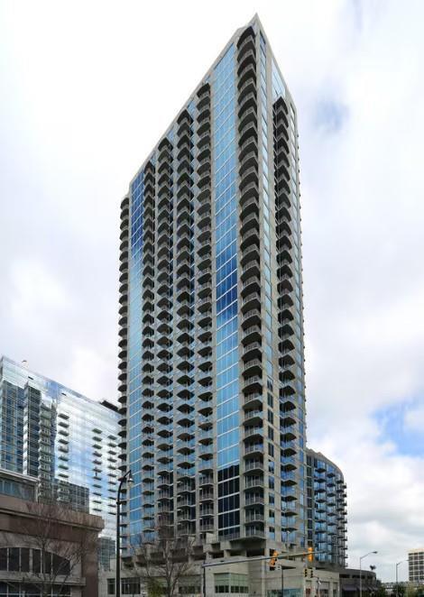 Primary Photo - 400 W Peachtree St NW