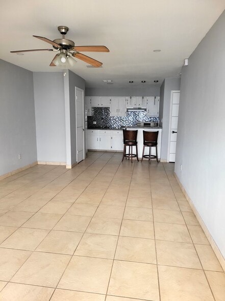 Building Photo - 312 Gastel Cir