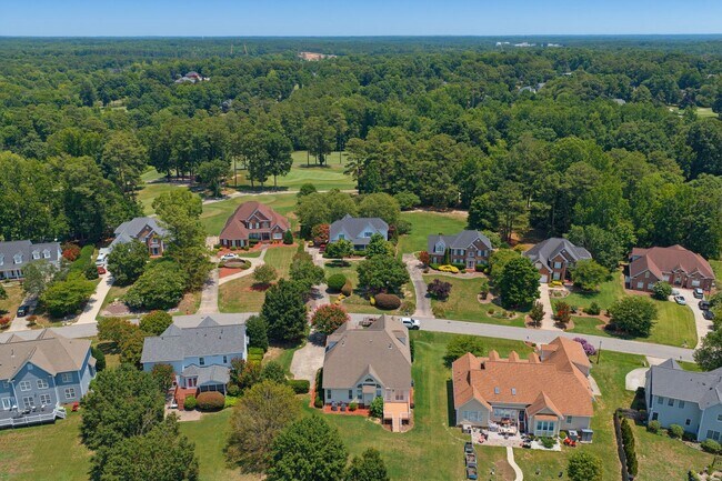 Building Photo - 2912 Oak Bridge Dr