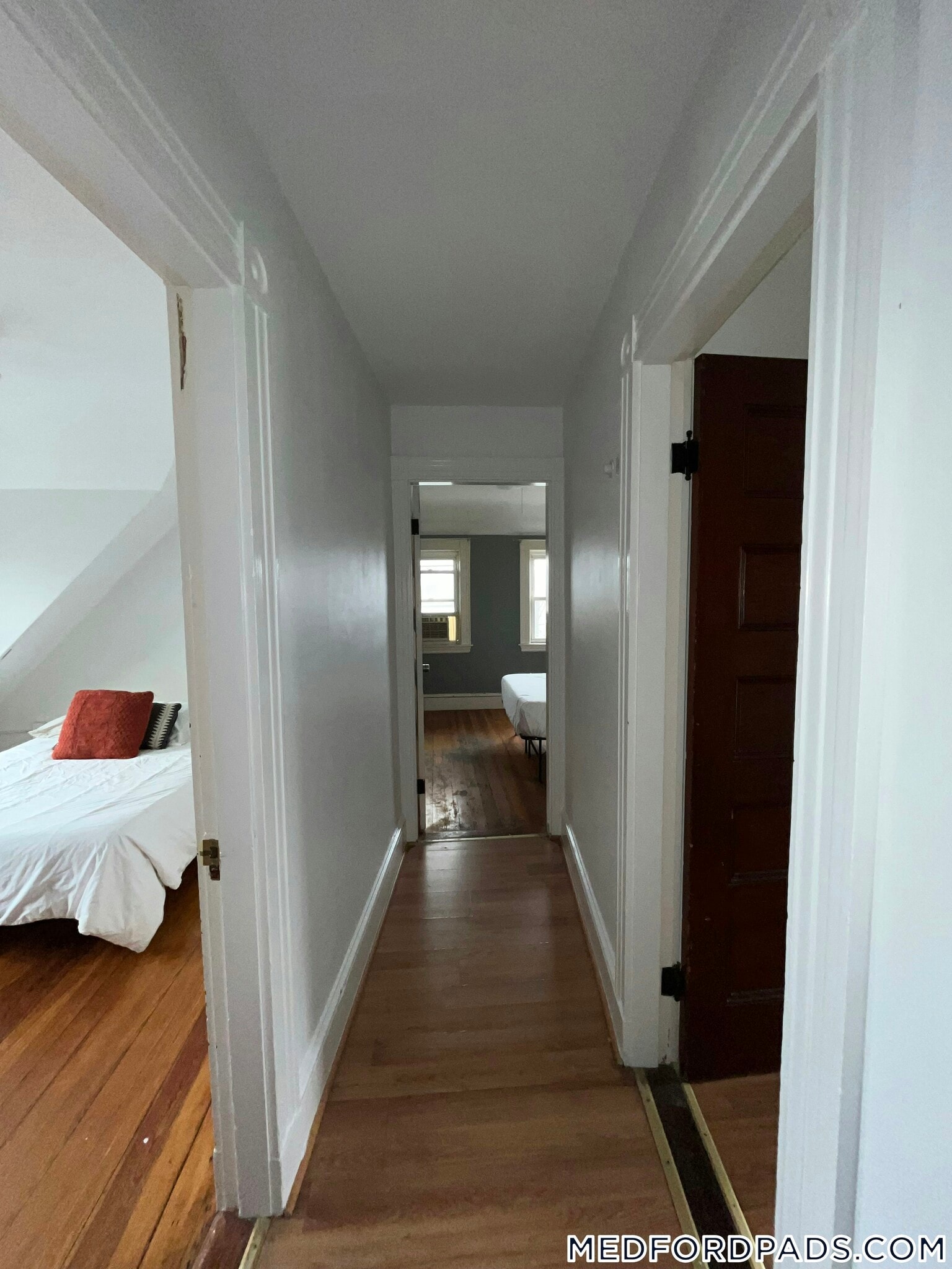 Building Photo - 124 Forest St