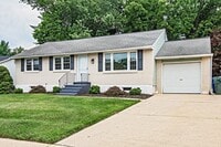 Building Photo - 3 bedroom, 1.5 bath, newly renovated ranch home in Hockessin