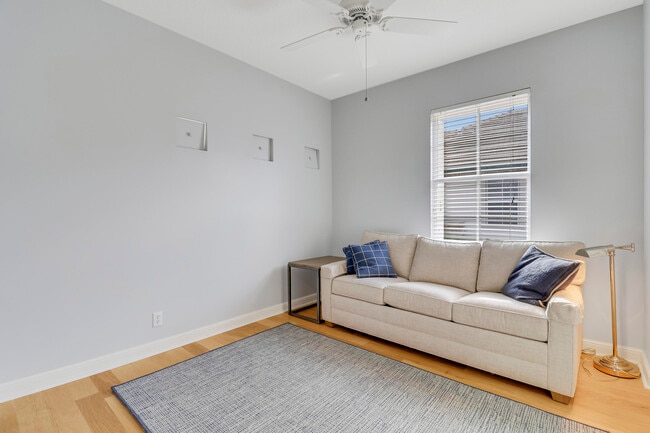 Building Photo - 231 Evergrene Pkwy