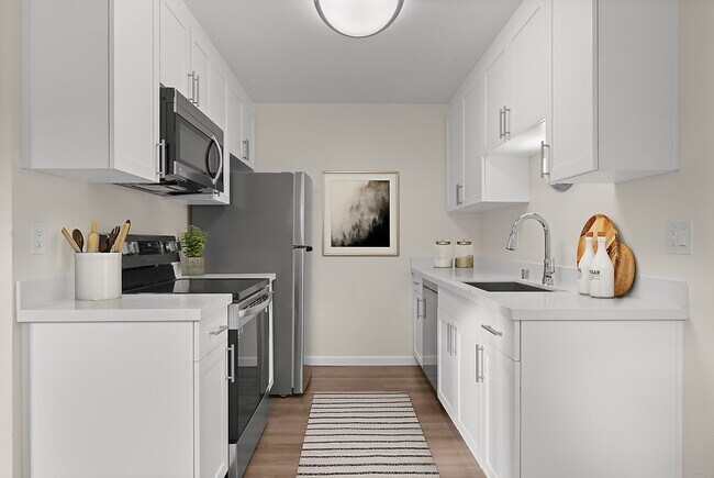 Building Photo - Hacienda at Camarillo Oaks