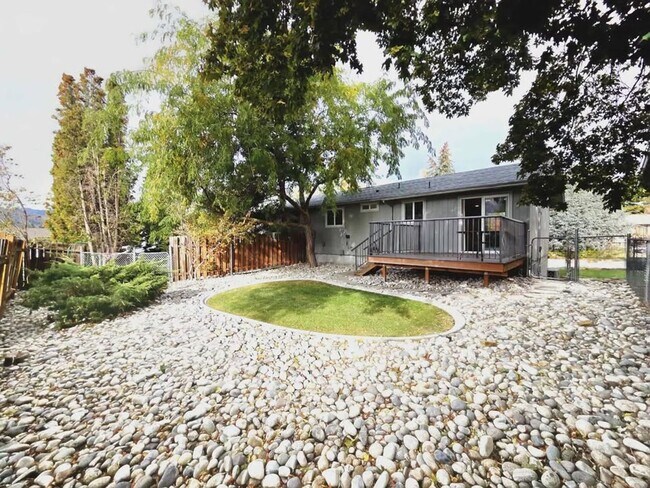 Building Photo - 3BR Duplex That Lives Like a Home | Huge Driveway + Private Yard + Deck