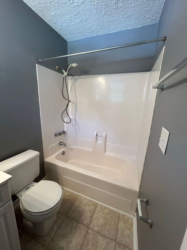 Building Photo - Charming 2 bedroom townhome in The Arbor @...