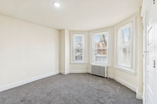 Building Photo - 3357 Malta St