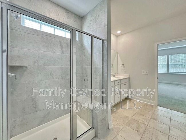 Building Photo - 302 Witch Hazel St