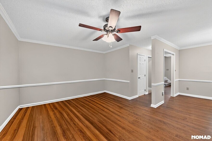 Building Photo - 4131 Kaplan Dr