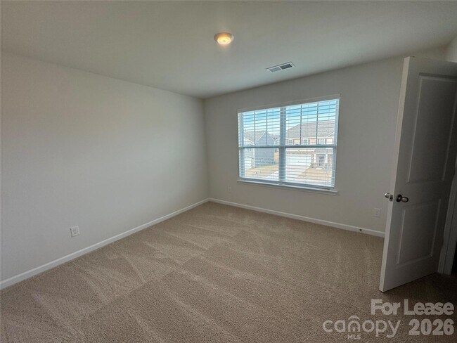 Building Photo - 10749 Adair Wds Dr