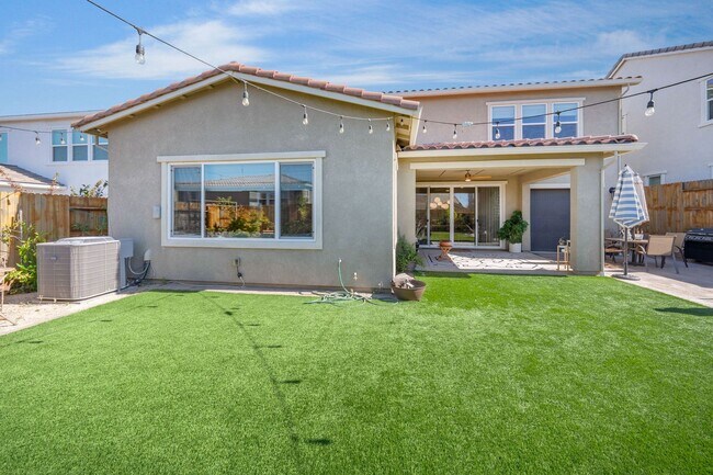 Building Photo - 4623 Flagstaff Dr