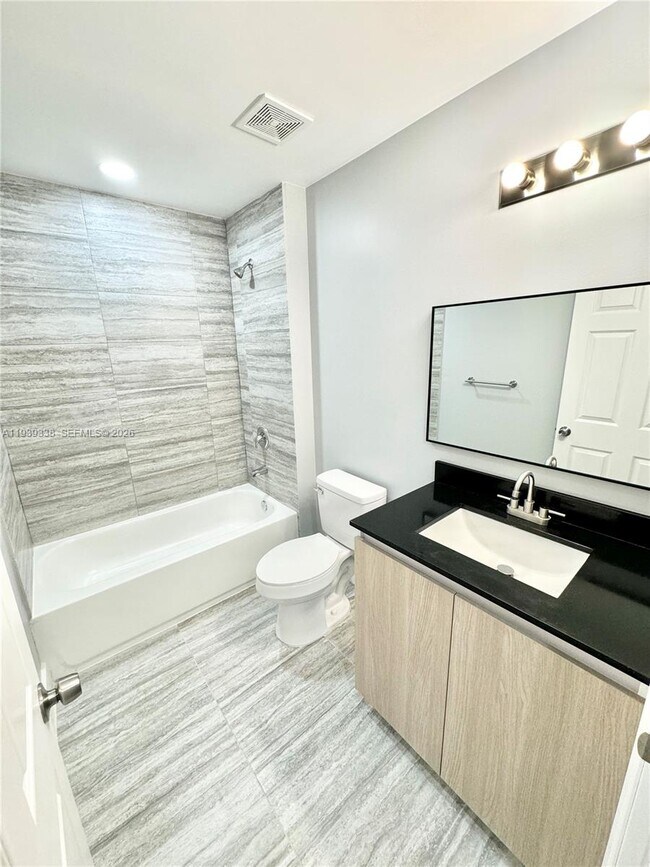 Building Photo - 928 NW 2nd St