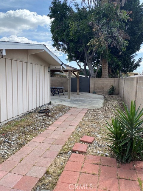 Building Photo - 12141 Candy