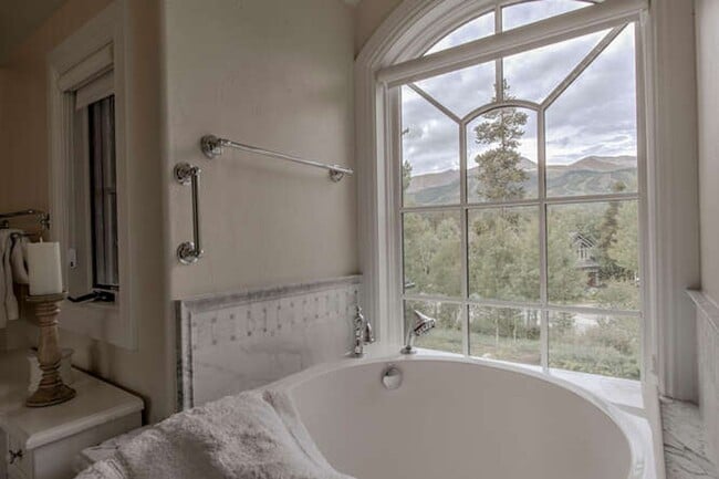 Building Photo - Winter Rental