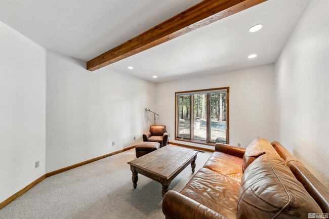 Building Photo - 145 Twinberry Cir