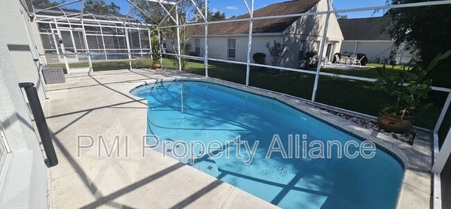 Building Photo - 4902 Monarch Ln