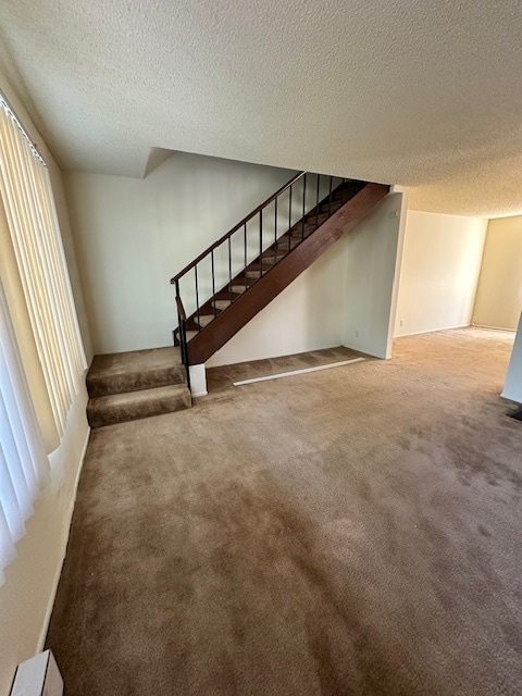 Building Photo - 215 Hudson S Ave