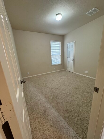 Building Photo - 8716 Wood Stork Dr