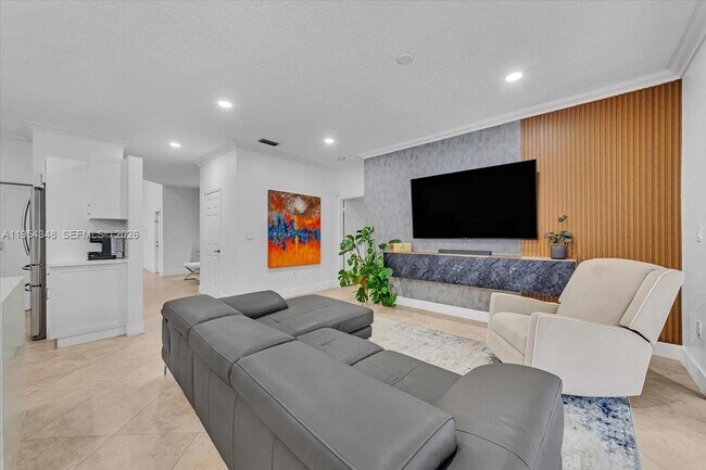 Building Photo - 773 SW 120th Ave