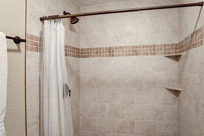 Building Photo - 2829 Timmons-ID262.9