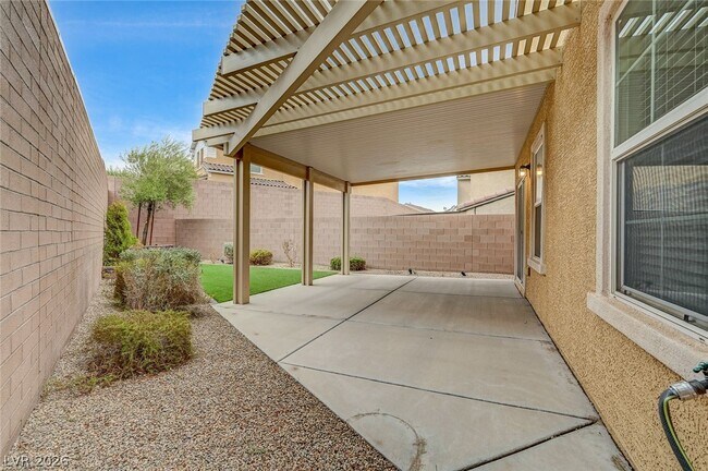 Building Photo - 277 Persistence Ct
