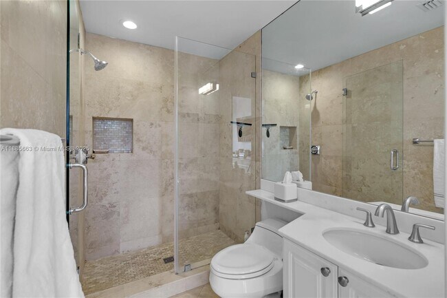 Building Photo - 737 Crandon Blvd