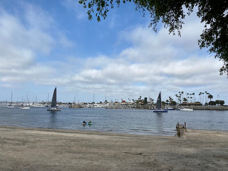 Building Photo - 390 San Antonio Ave