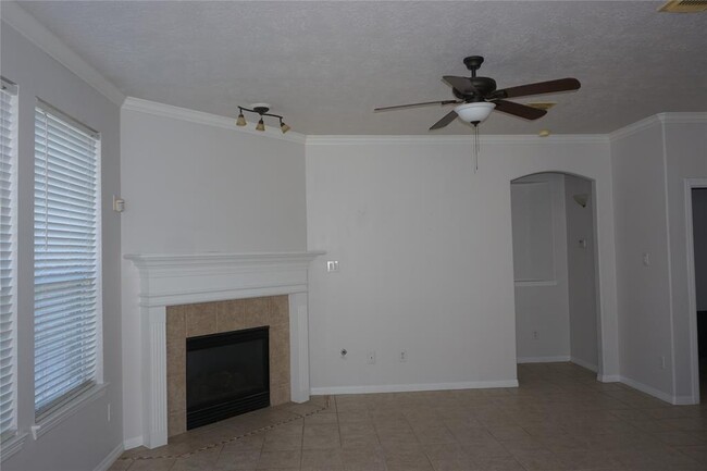 Building Photo - 17238 Laguna Trail Dr