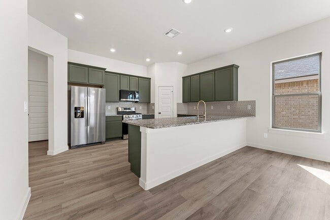 Building Photo - 2033 Gulf Pr Ln