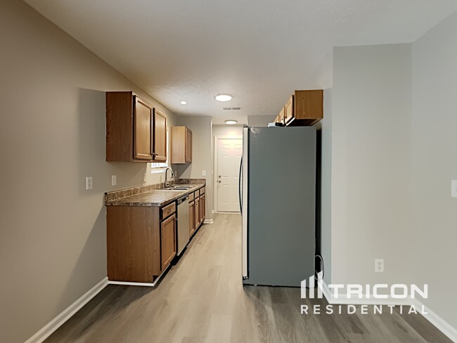 Building Photo - 1533 Destiny Dr