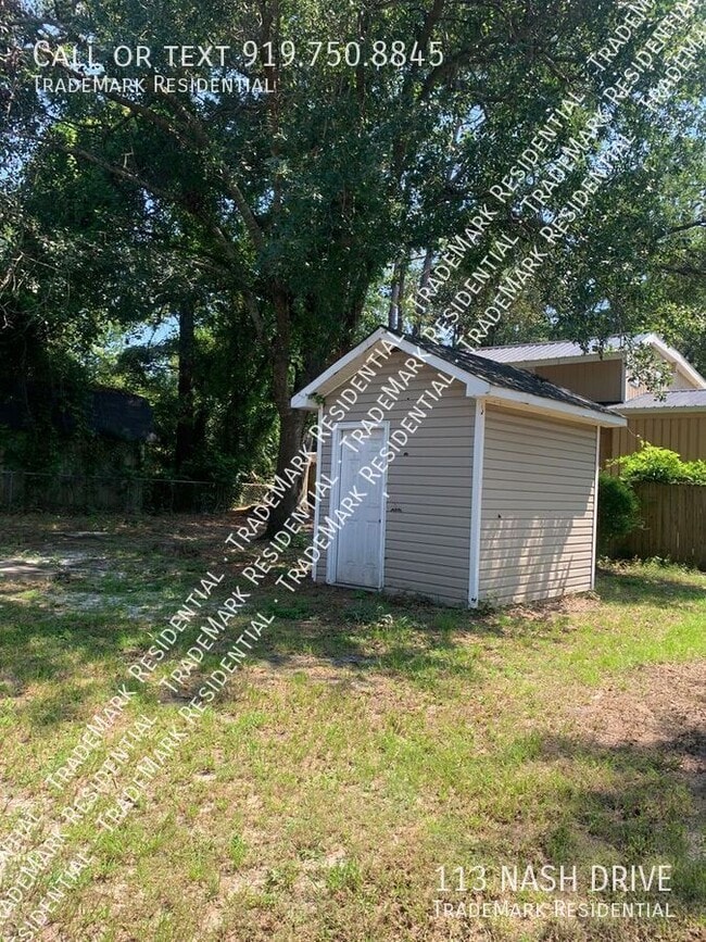 Building Photo - 113 Nash Dr