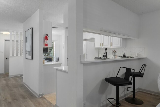 Building Photo - 5981 Arapaho Rd