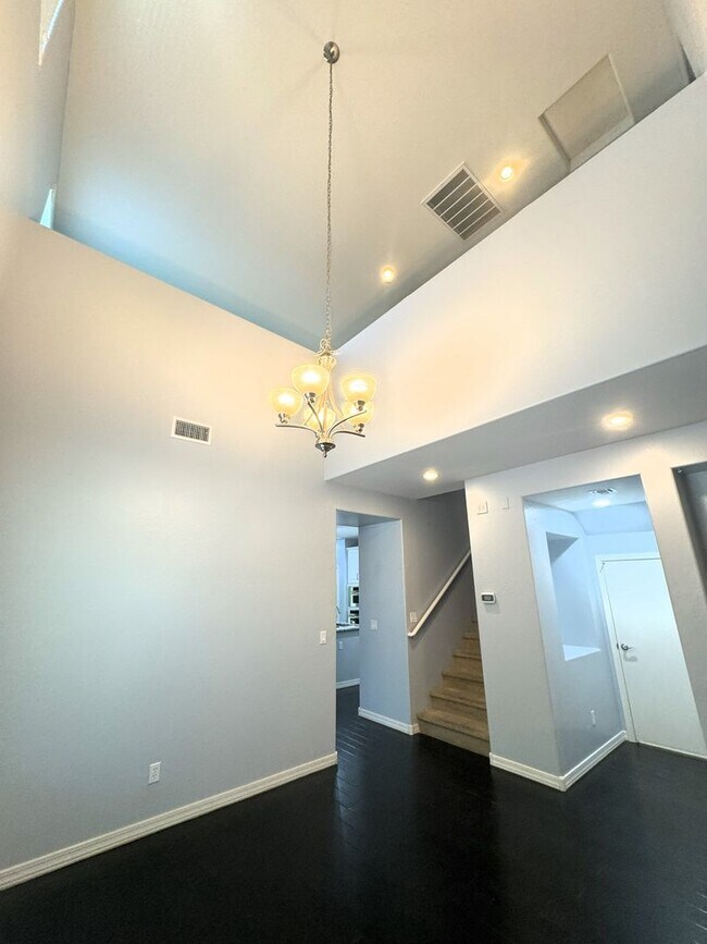 Building Photo - COMING SOON! LYONS GATE 5 BDRM + LOFT W CO...