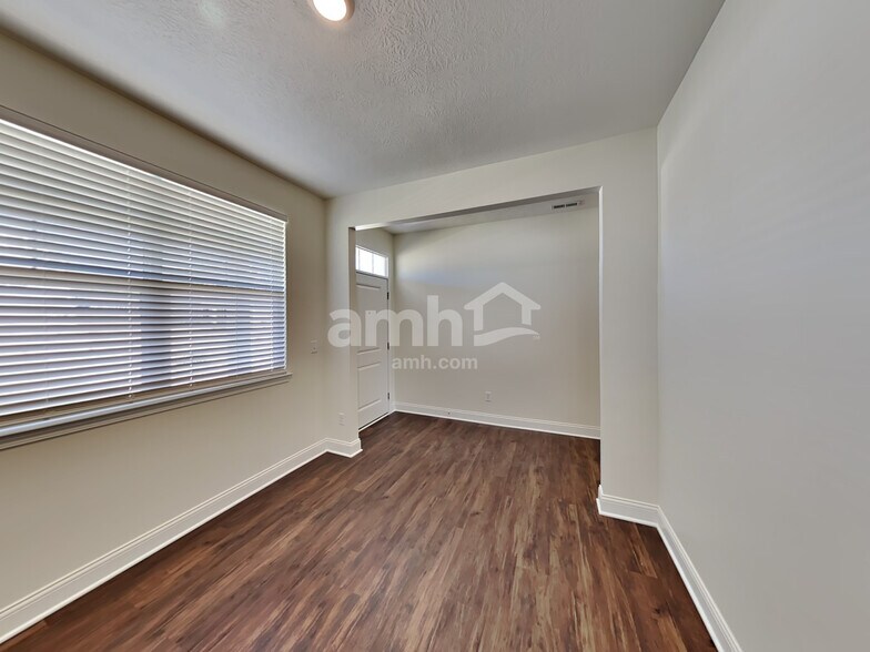 Building Photo - 8081 Minnow Trl