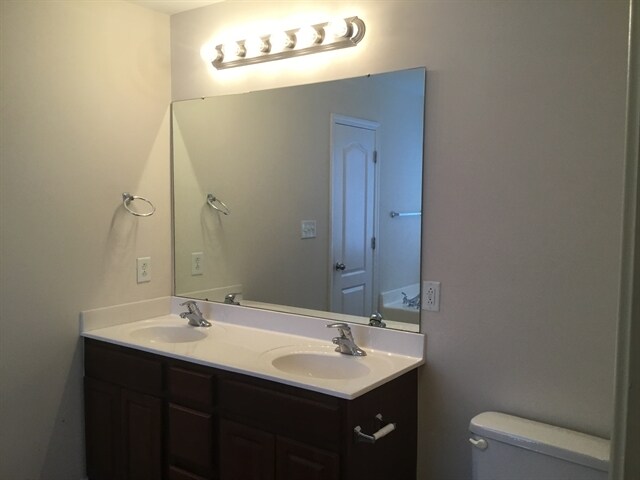 Building Photo - 3113 Twin Peaks Ct