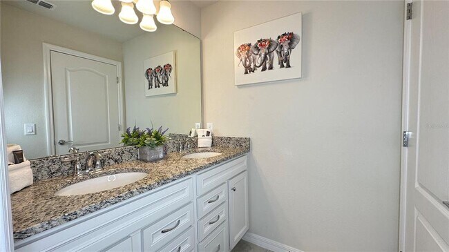Building Photo - 7167 Oakmoss Loop