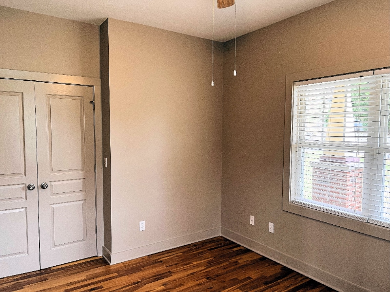 Building Photo - 205 Wellington St