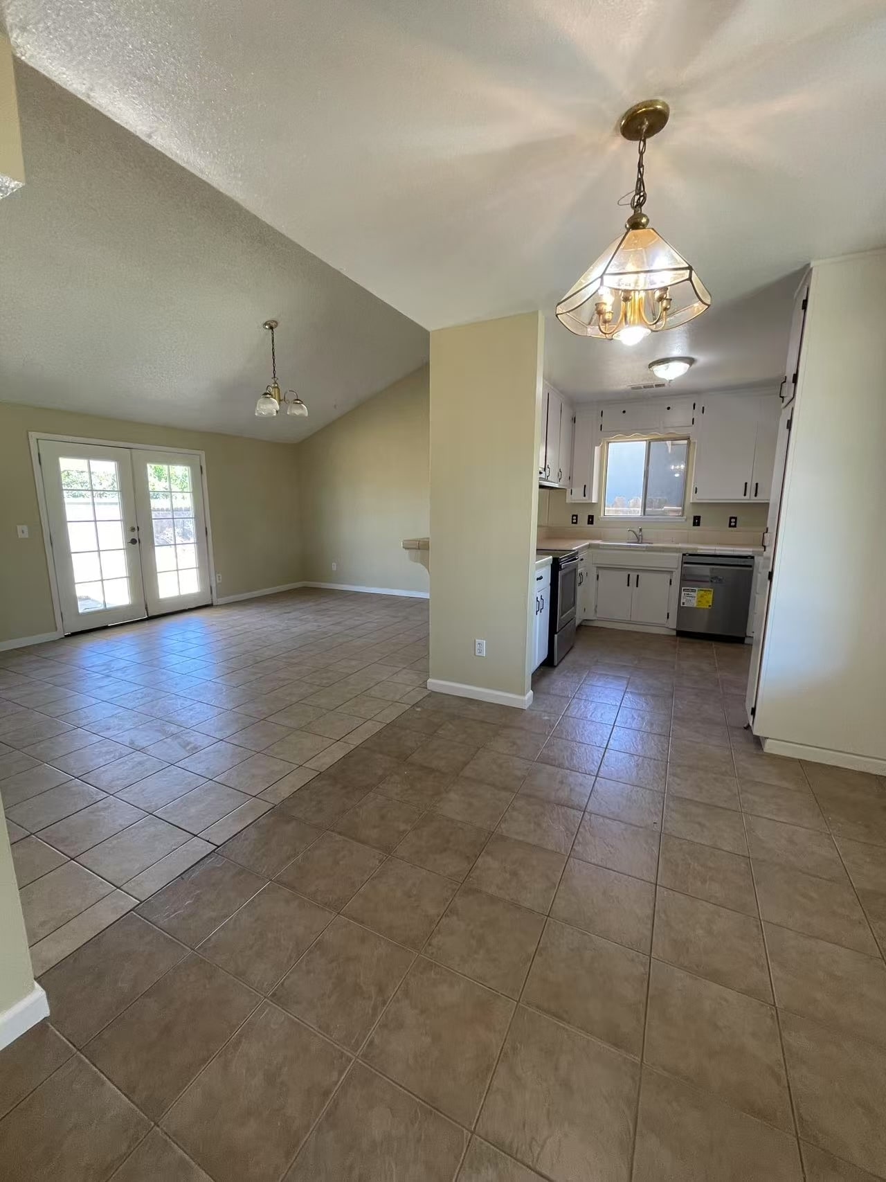 Building Photo - 1413 Lucchesi Ln
