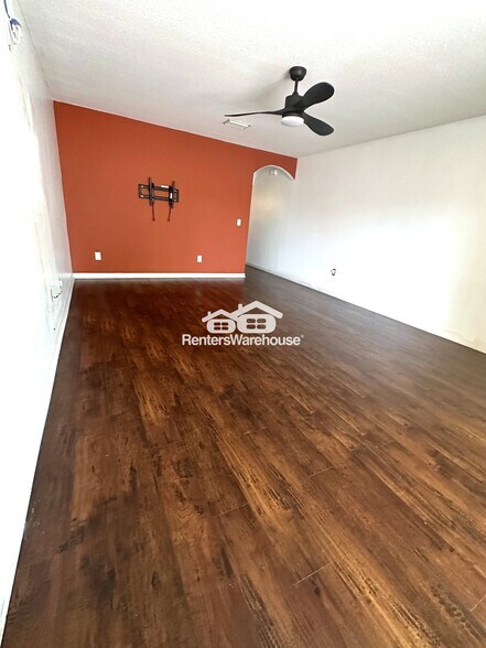 Building Photo - 10943 Keys Gate Dr